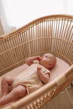 Load image into Gallery viewer, Muslin Bassinet Sheet in Rose Check
